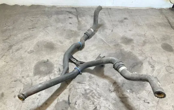 BMW 5 E60 E61 Engine coolant pipe/hose 7519710 106172110