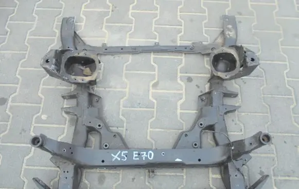 BMW X5 E70 Front subframe