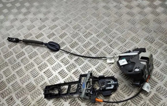 Ford Ecosport Rear door lock EN15A264A27AB