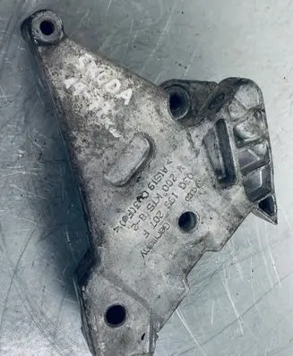 Skoda Octavia Mk2 (1Z) Engine mounting bracket 03G199207F 03G199207