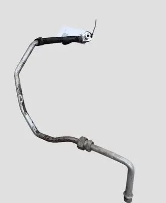 Nissan Leaf I (ZE0) Air conditioning (A/C) pipe/hose