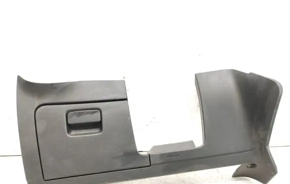 Volkswagen Golf VII Dashboard lower bottom trim panel 5G1858367 5C1868365