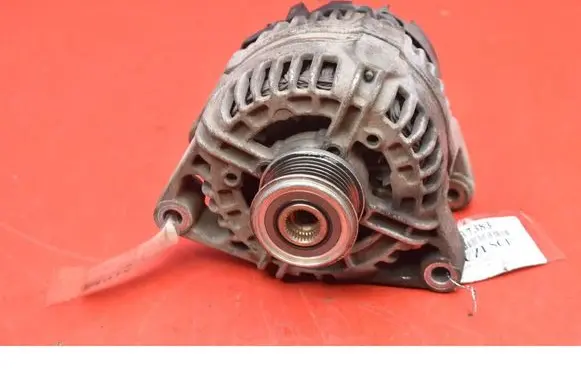 Opel Meriva B Generator/alternator 13284408CP