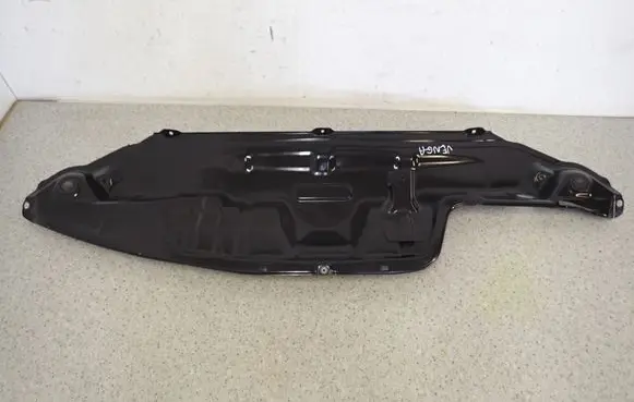 KIA Venga Wiper trim
