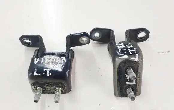 Rear door hinge set