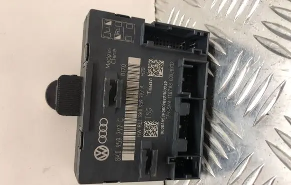 Audi A4 S4 B8 8K Door control unit/module 8K0959792C