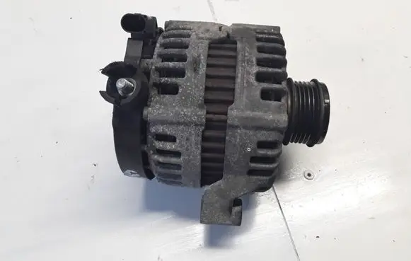 Volvo C30 Generator/alternator 0121615014 30773111
