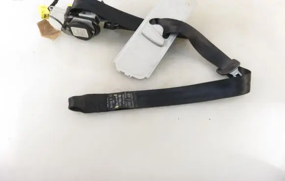 Volkswagen Polo IV 9N3 Front seatbelt 6Q3857706J 5424021