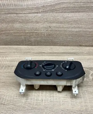 Renault Clio II Climate control unit 69270001 654982E
