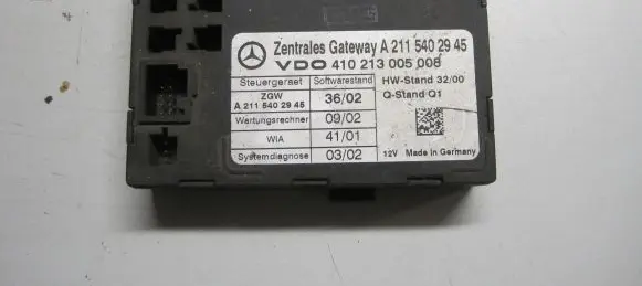 Mercedes-Benz E W211 Gateway control module A2115402945