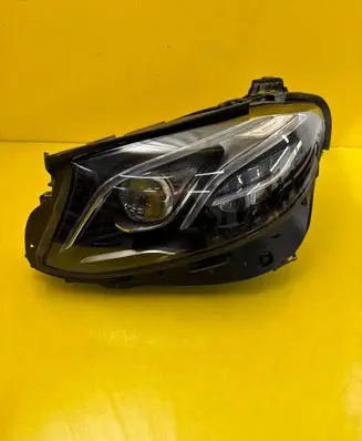 Mercedes-Benz E W213 Headlight/headlamp A2139064704