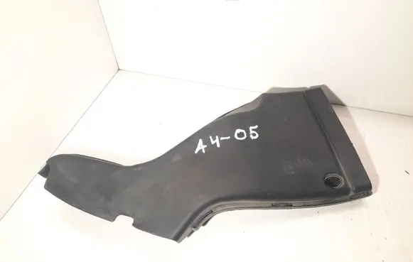 Audi A4 S4 B7 8E 8H Air intake duct part 8E0129618K