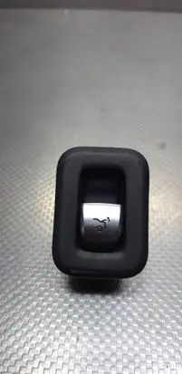 Mercedes-Benz C W205 Tailgate opening switch A2059051613