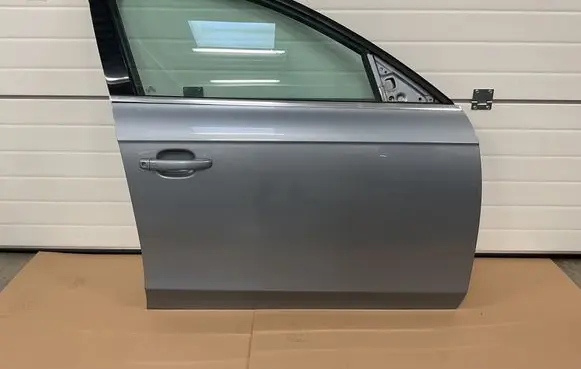 Audi A4 S4 B8 8K Front door LX7V