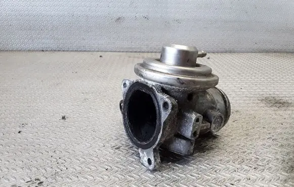 Ford Galaxy EGR valve 038131501D