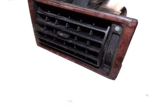 Volkswagen Transporter - Caravelle T4 Dashboard side air vent grill/cover trim 7D1819703 701819709A