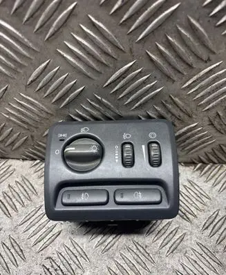 Volvo V70 Light switch 