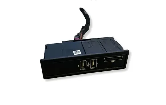 Mercedes-Benz C W205 USB socket connector A2058200526