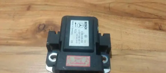 Mercedes-Benz E W210 ESP acceleration yaw rate sensor 0265005230 005422481