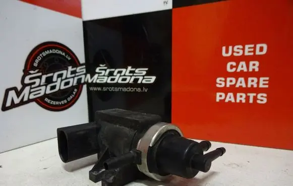 Volkswagen Golf IV Turbo solenoid valve 1J0906627