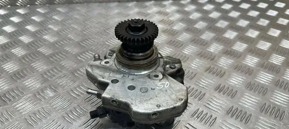 Mercedes-Benz E W212 Fuel injection high pressure pump A6420701201 0445010244 A6420109508