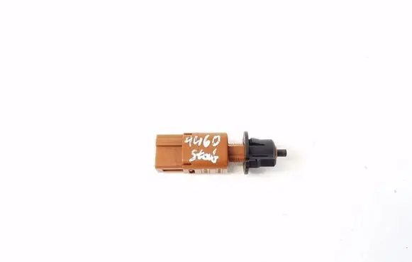 Infiniti Q70 Y51 Brake pedal sensor switch 253003RA0A