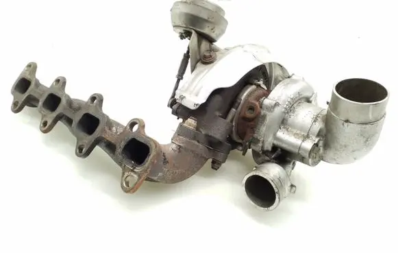 Toyota Avensis T250 Turbo 172010R020