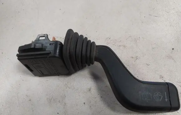 Opel Corsa B Wiper control stalk 90124931 90191942