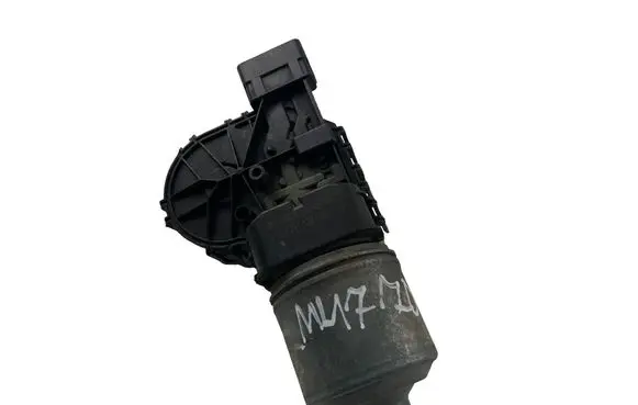 Peugeot 206 Wiper motor 0390241523