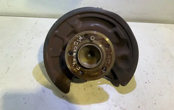 Mercedes-Benz CLA C117 X117 W117 Rear wheel hub 907097Z