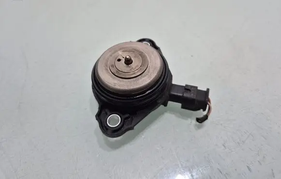 Porsche Macan (95B) Camshaft vanos timing valve 