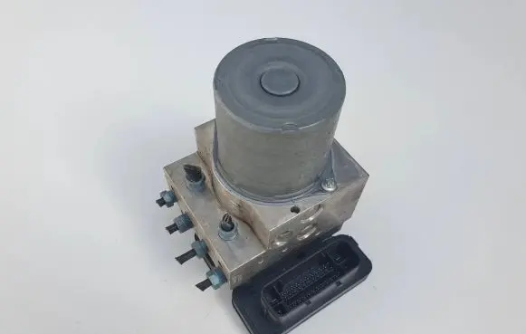 BMW 5 F10 F11 ABS Pump 6860170 6860168