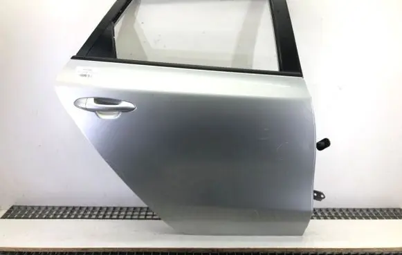 Rear door