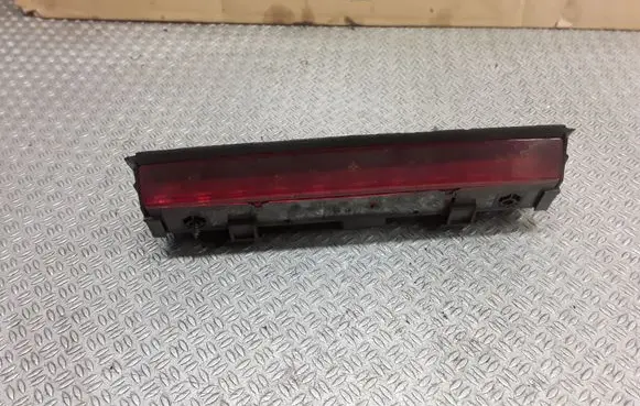 Alfa Romeo 147 Third/center stoplight 46743133