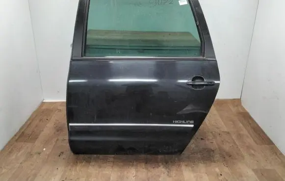 Ford Galaxy Rear door