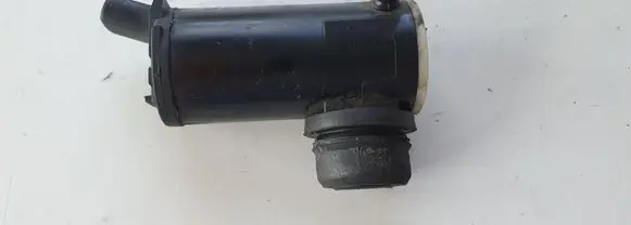 KIA Sportage Windscreen/windshield washer pump 985102S100