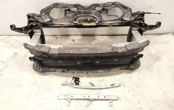 Porsche Panamera (971) Radiator support slam panel 971805931A
