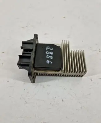 Toyota Previa (XR30, XR40) II Heater blower fan relay 4993002090