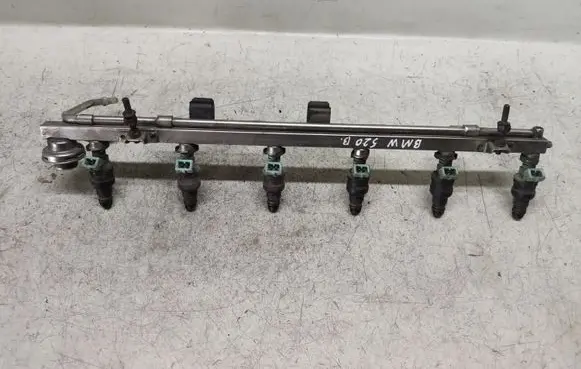 BMW 5 E39 Fuel injectors set 280150415