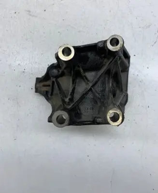 Audi A4 S4 B9 Engine mounting bracket 04L131159C