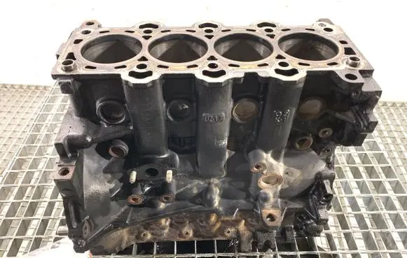 KIA Optima Engine block D4FD