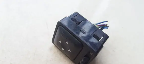 KIA Sportage Wing mirror switch