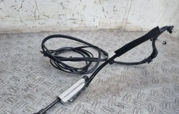 Volvo C70 Convertible roof lock latch cylinder 2009030B E006038 E006036