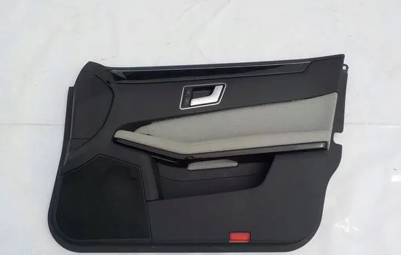 Mercedes-Benz E W212 Front door card panel trim HENCAR9481229354