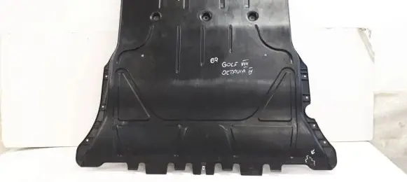 Volkswagen Golf VIII Engine splash shield/under tray 5WA825236C 5WA825236D