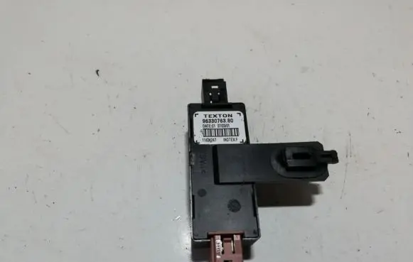 Peugeot 607 ESP acceleration yaw rate sensor 9633076380 11636247