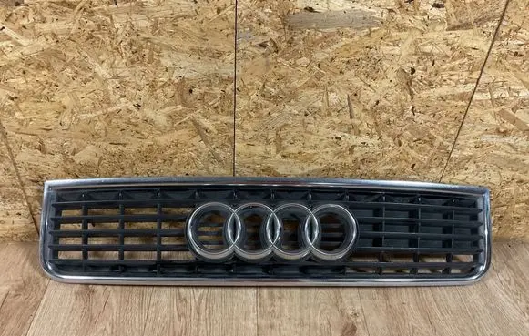 Audi A4 S4 B6 8E 8H Front bumper upper radiator grill 8E0853651