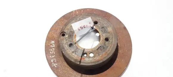 Hyundai Sonata Rear brake disc neventiliuojamas