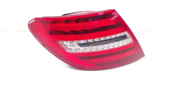 Mercedes-Benz C W204 Rear/tail lights 2048205464
