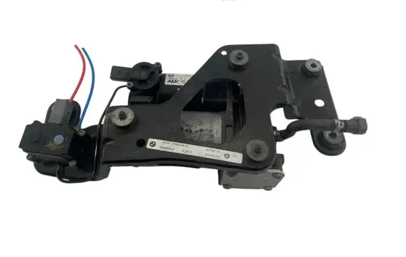 BMW X5 E70 Air suspension compressor/pump 14178311 6789938 K0405003